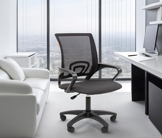 Кресло за 4 490 рублей